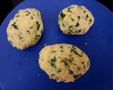 A picture of step 7 of Radish methi Paratha made with cornmeal.