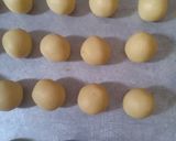 Foto langkah ke 4 dari resep Thumbprint cookies.