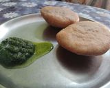 A picture of step 5 of Matar kachori.