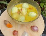 Foto langkah ke 5 dari resep Gulai Telur Puyuh Bumbu Kuning.