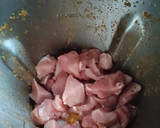 Foto del paso 3 de la receta: Estofado de cerdo en Mambo