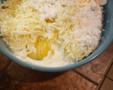 Foto del paso 1 de la receta: Pan de yuca 3 quesos 🥖🧀