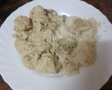 Foto del paso 10 de la receta: Cerdo frito con salsa de champiñones al ajillo y arroz blanco