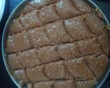 केरेमलाइज मावा नारियल बर्फी (Caramelize mawa nariyal barfi recipe in hindi) रेसिपी चरण 7 फोटो