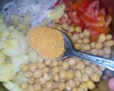 A picture of step 2 of ALU Chana chaat.