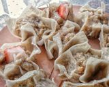 A picture of step 8 of Siomay Ayam Udang / Steamed Chicken and Shrimp Dumplings.
