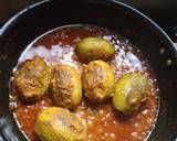 Kakrol Kalia (Spicy spine gourd curry) recipe step 4 photo