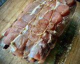Foto del paso 1 de la receta: Lomo de cerdo relleno de cecina de León y queso La Peral