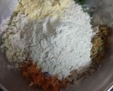 A picture of step 2 of Veg paratha.