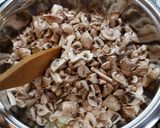 Húsos gombás rétes kocka recept fázis 2 fotója