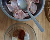 Foto langkah ke 1 dari resep Ayam Goreng Ngohyong.