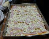 Foto del paso 12 de la receta: Pizza hawaiana casera