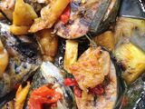 Cá ngừ kho khóm