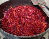 A picture of step 2 of Bottle Gourd, Carrot & Beetroot Halwa.