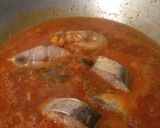 Foto langkah ke 4 dari resep Ikan tongkol kuah asam pedes.