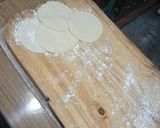 Foto del paso 4 de la receta: Masa para tapas de empanadas fritas