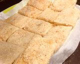 A picture of step 3 of Chicken Cheese Chikki Mikki.