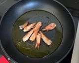 Foto del paso 4 de la receta Arroz meloso de gambas y sepia
