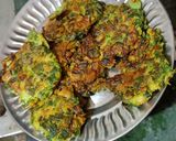 পেঁয়াজ শাকের বড়া (Peyaj Saker Bora recipe in Bengali) রেসিপি ধাপ - 3 ছবি