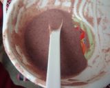 Foto langkah ke 3 dari resep Bubur Merah Coklat Hitam mix tomat, cheddar cheese and evoo MPAS.