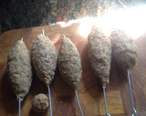 Foto del paso 5 de la receta: Brochetas (koftas) vegetarianas de Soja texturizada con tabulé y salsa de yogur