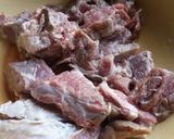A picture of step 6 of Mutton kyola karahai.
