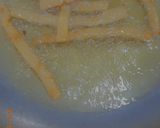 A picture of step 4 of Crispy Potato sticks.