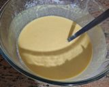 A picture of step 4 of Fluffy Pancakes.