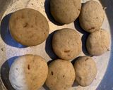 A picture of step 2 of Aloo Paratha.