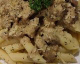 Foto del paso 4 de la receta: Penne Rigatti con lomo de cerdo en salsa blanca