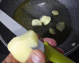 Foto del paso 2 de la receta: Tortilla de patatas y calabacín