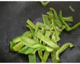 A picture of step 4 of Chilli Chicken.