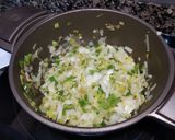Foto del paso 2 de la receta: Medallones de merluza con salsa de puerros a mi manera