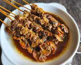 Foto langkah ke 5 dari resep Sate Kerang Kuah Khas Soto Semarang.