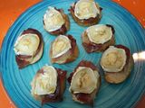 Tostas de Jamón con Queso de cabra y Miel