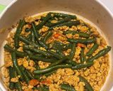 Foto langkah ke 6 dari resep Tumis Kacang Panjang Orak-Arik Telur Pedas Manis.