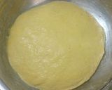 Foto langkah ke 3 dari resep Kunyit Chili Flakes Cheese Sourdough Bread (Open Bake Method).