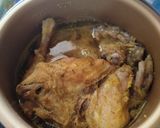 Foto langkah ke 5 dari resep Ayam Kampung Goreng.
