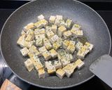 Foto del paso 2 de la receta: Tofu con quinoa y queso feta