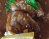 Foto del paso 3 de la receta: Solomillo con ajos tiernos, apio en salsa reducida