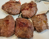 Foto del paso 2 de la receta: Carrilleras ibéricas en salsa de boniato y pimientos