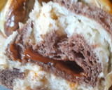 Foto del paso 9 de la receta: Rosca rellena de dulce de leche