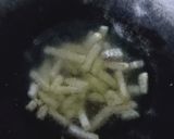 Foto langkah ke 4 dari resep French fries (kentang goreng ala resto cepat saji).