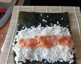 Foto del paso 10 de la receta: Sushi de salmón y atún