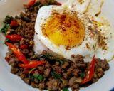 Foto langkah ke 5 dari resep Daging Cincang Kemangi (Thai Minced Beef with Basil).