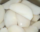 A picture of step 4 of Potato Wedges Fritters.