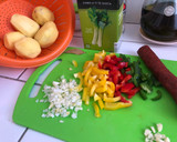 Foto del paso 1 de la receta: Patatas con chorizo picante
