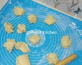 Foto langkah ke 4 dari resep Donat Susu.