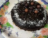 A picture of step 9 of Chocolate choco chips cake.