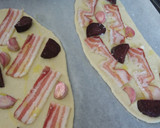 Foto del paso 2 de la receta: Torta salada de aceite con panceta butifarra y ajos